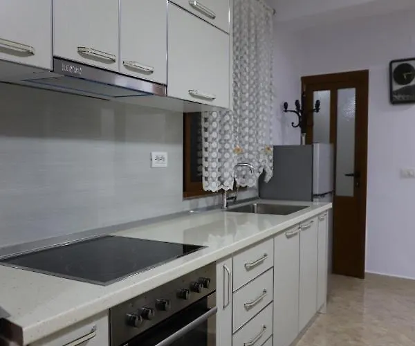 Appartamento Downtown 2 *